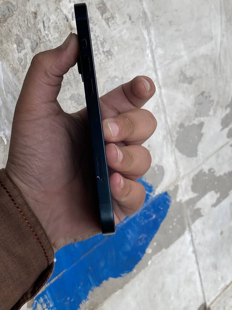 Apple iPhone 14 8