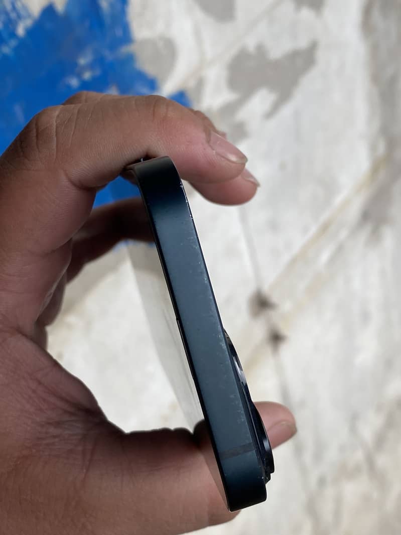 Apple iPhone 14 10