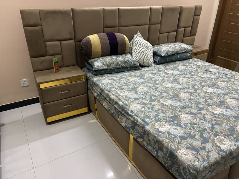 King size bed set 0
