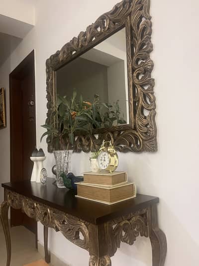 Beautiful Table-Mirror Set For sale