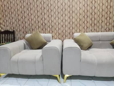 3+2+1 sofa premium set lesser use 1 month