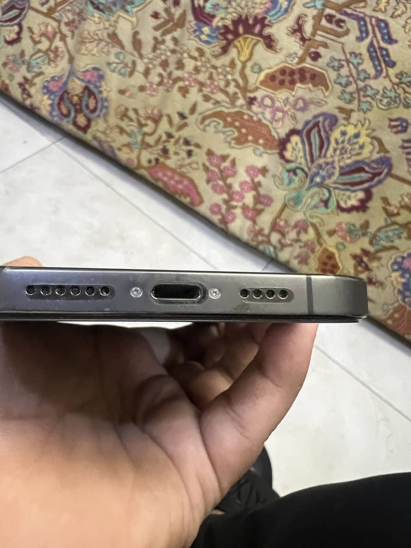 Apple iPhone 12 Pro Max 2
