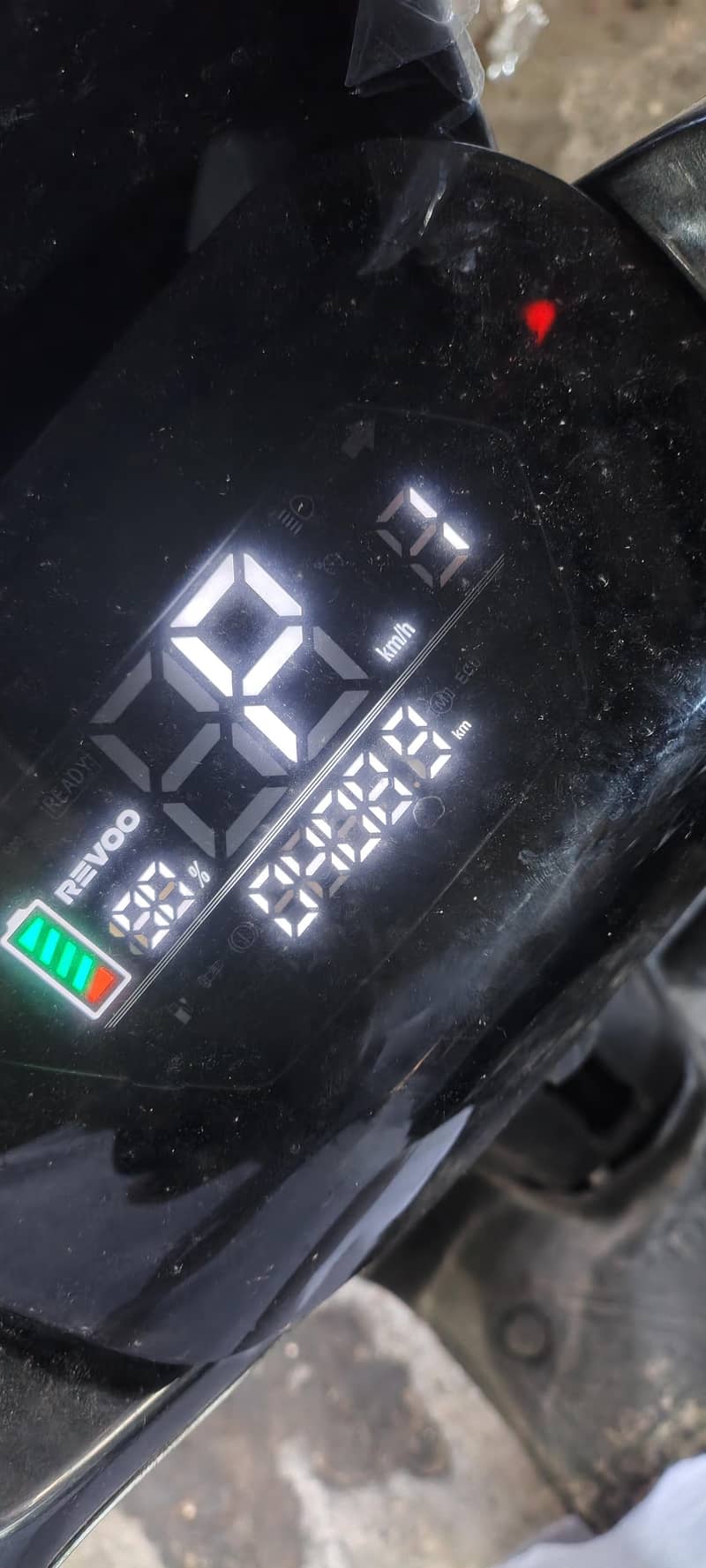 revoo a12 400+ km driven 2
