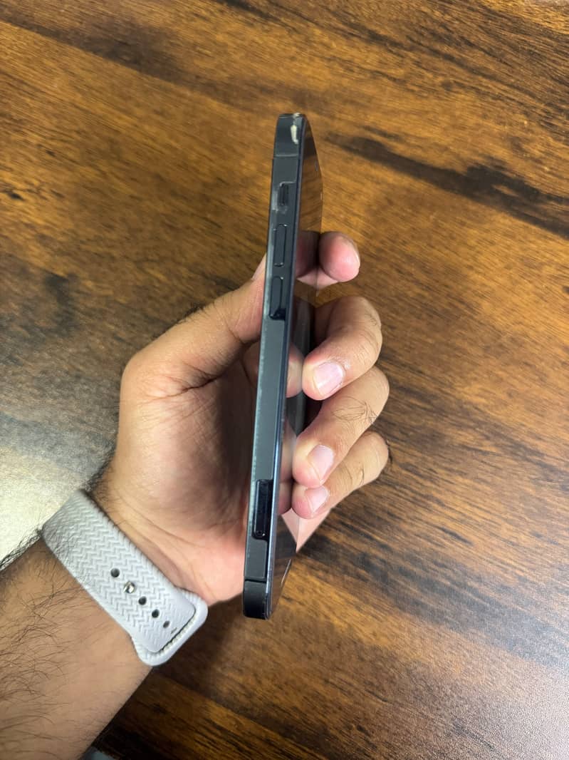 Apple iPhone 12 Pro 1