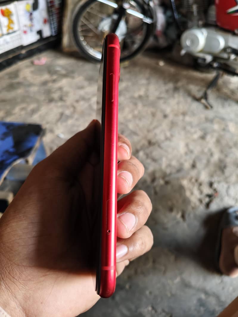 Apple iPhone 11 2