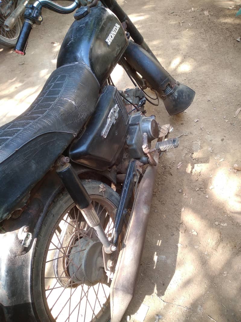 Honda model 1978 4