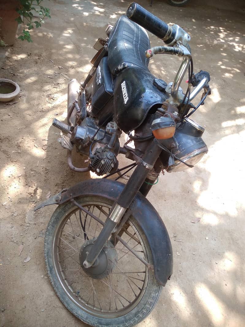 Honda model 1978 8