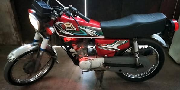 crown bike 125c 2022 last month karachi 03188308655