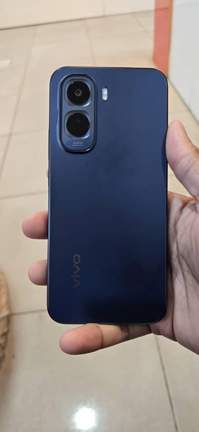 Vivo Y500