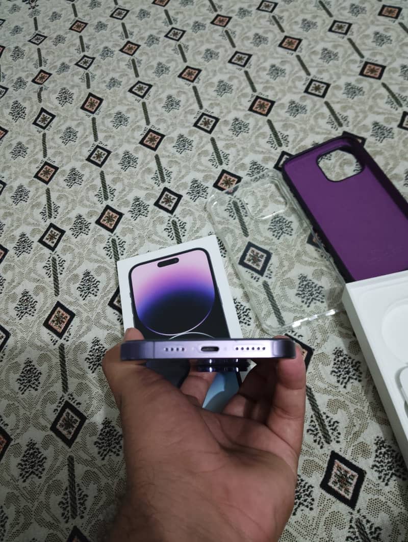 Apple iPhone 14 Pro Max 5