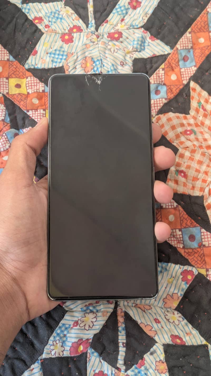 Tecno CAMON 30 1