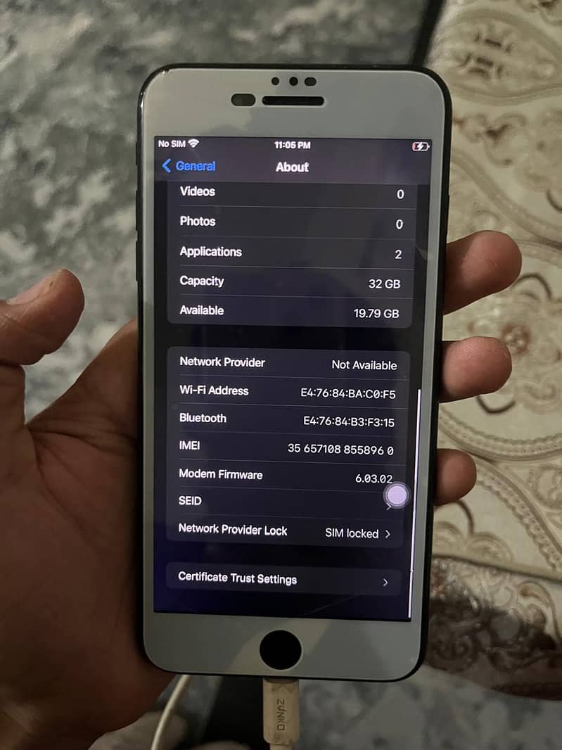 Apple iPhone 7 Plus 0