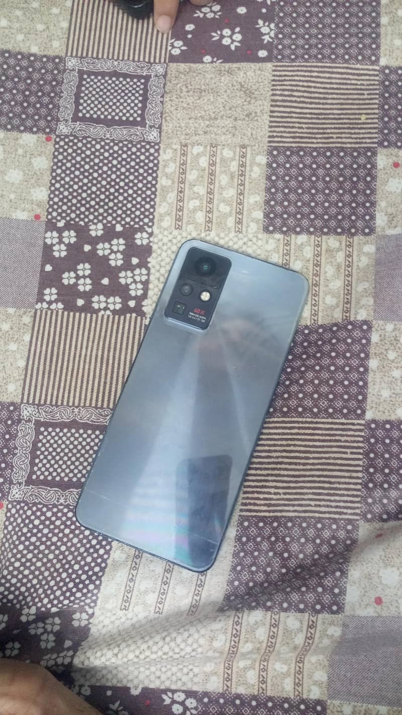 Infinix Zero X Pro 1
