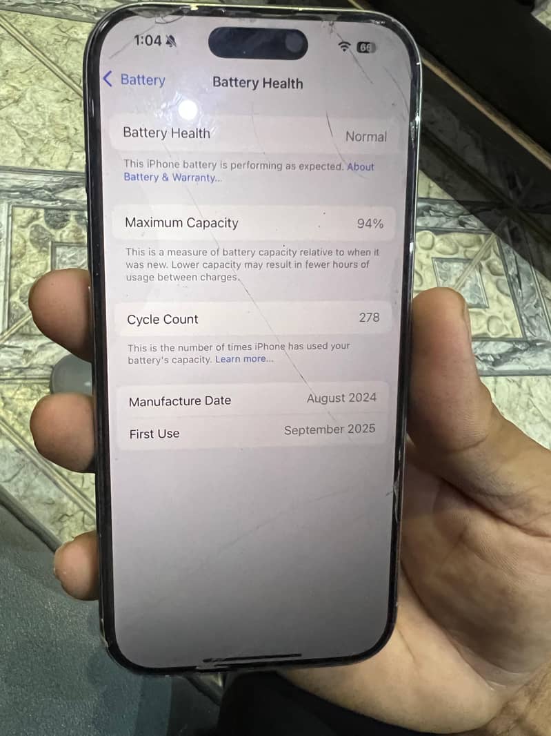 Apple iPhone 16 Pro 1