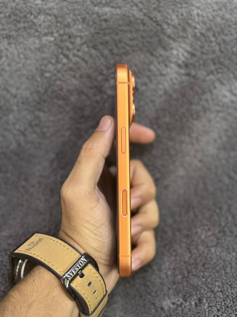 Apple iPhone 17 Pro 2