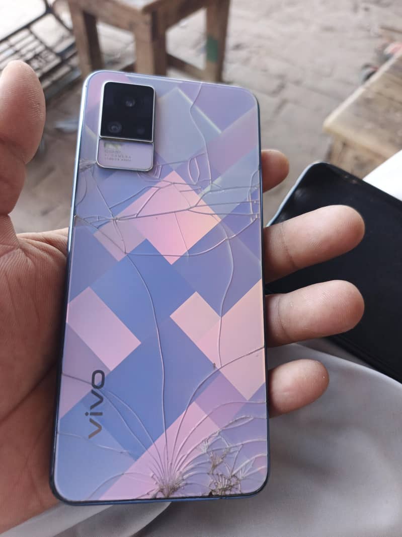 Vivo V21e 1
