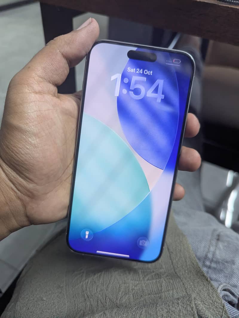 Apple iPhone 15 Pro Max 7