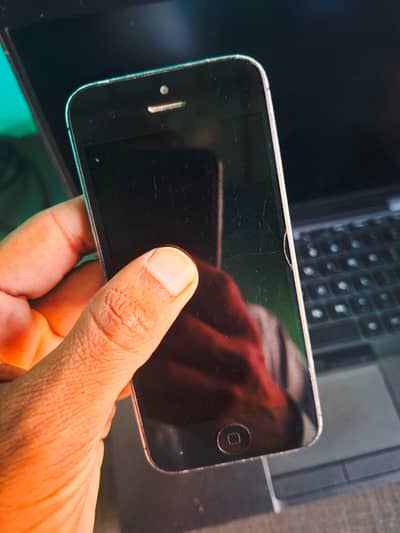 Apple iPhone 5