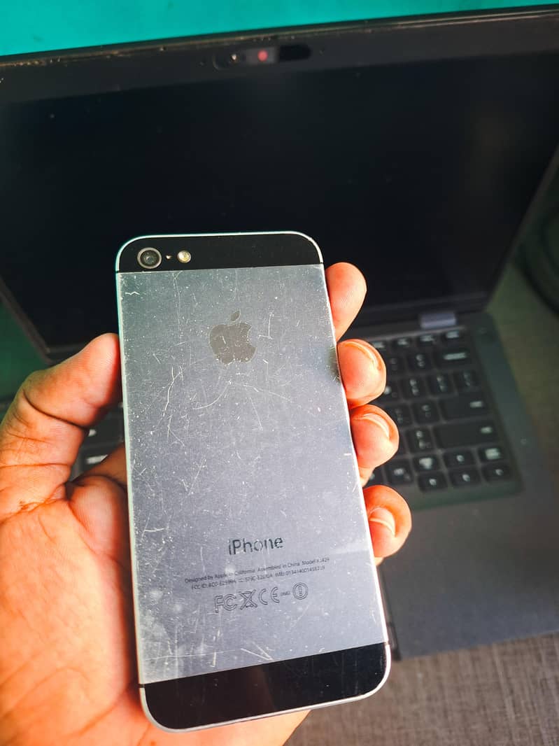 Apple iPhone 5 4