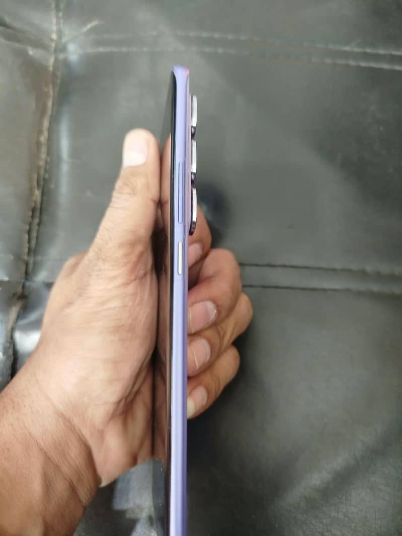 Infinix 4