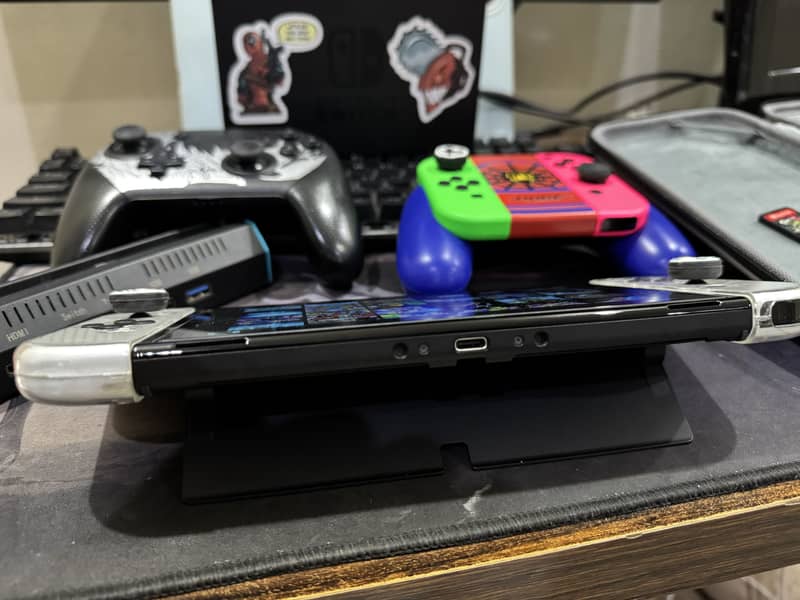Nintendo Switch OLED (Jailbroken) + 256GB SD Card Bundle 5