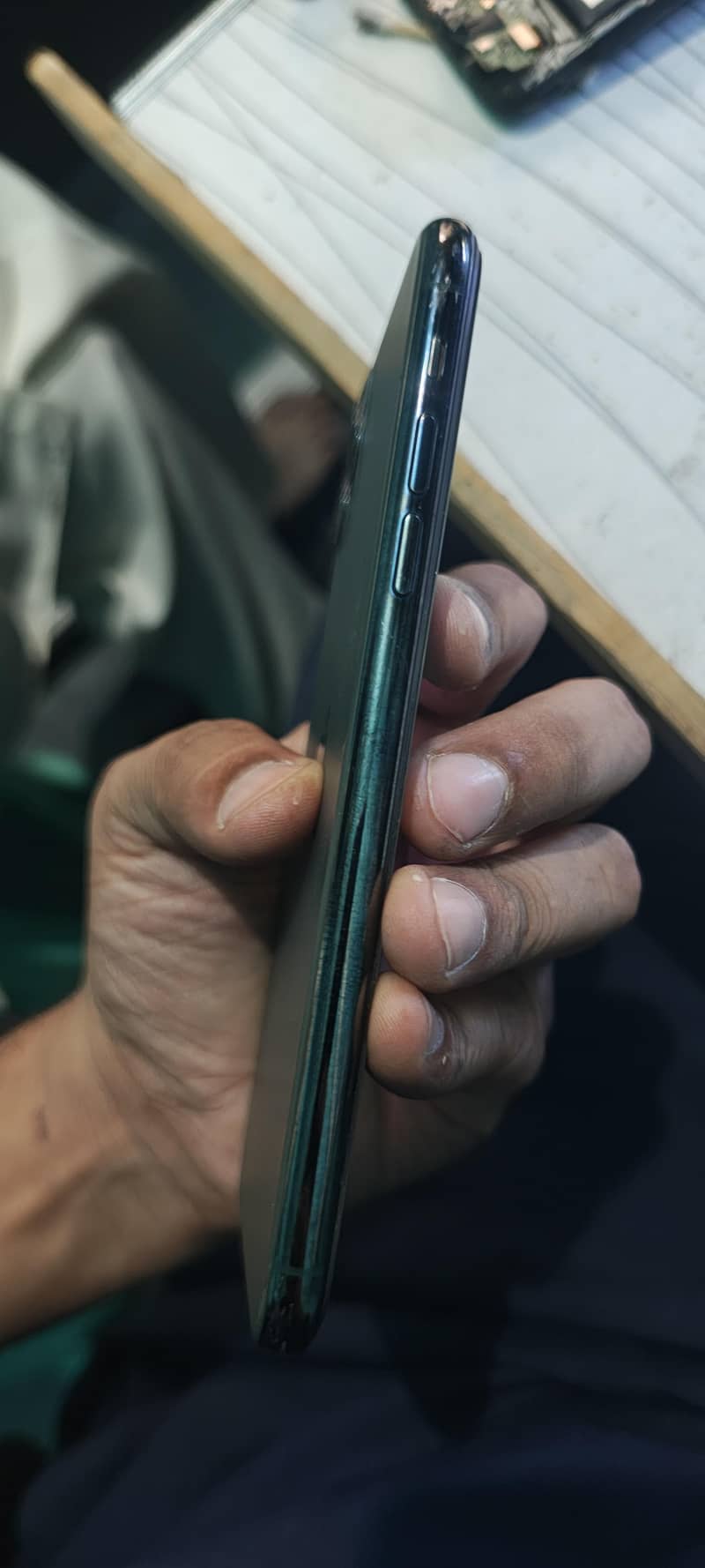 Apple iPhone 11 Pro Max 2