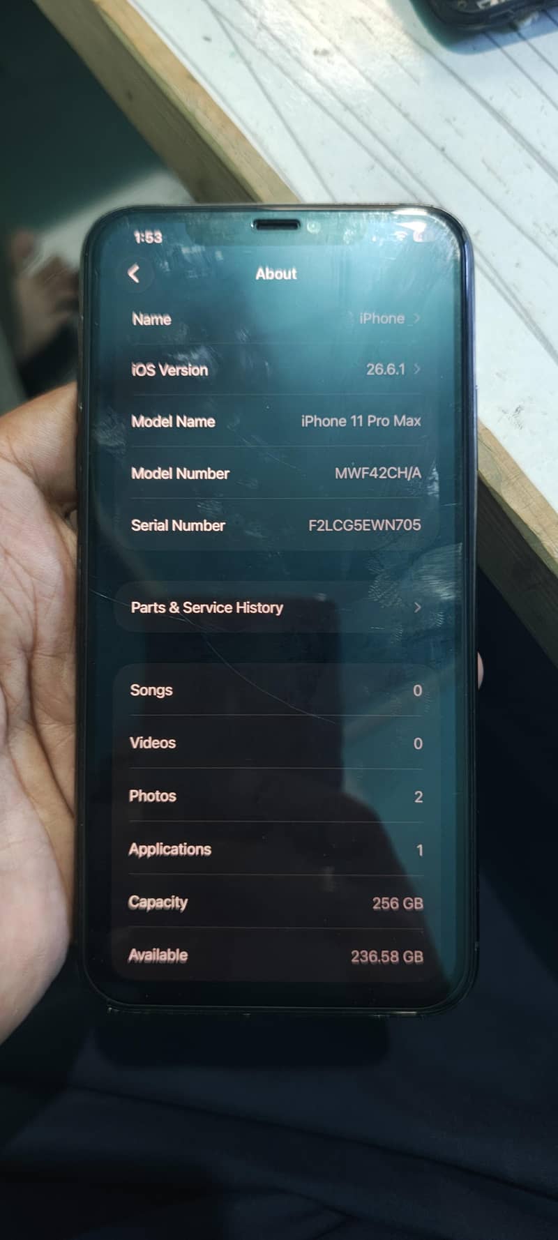 Apple iPhone 11 Pro Max 4