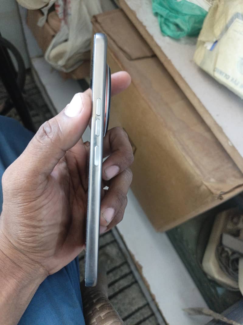 Tecno CAMON 40 Premier 2