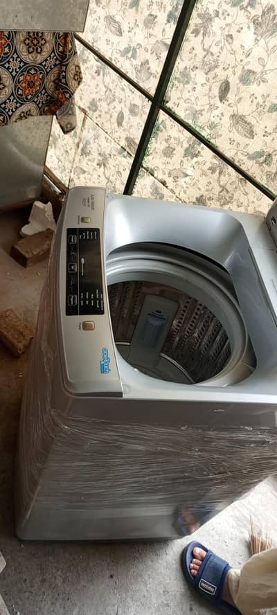 Haier Auto restart technology Fully Automatic machine HWM 90-1789.