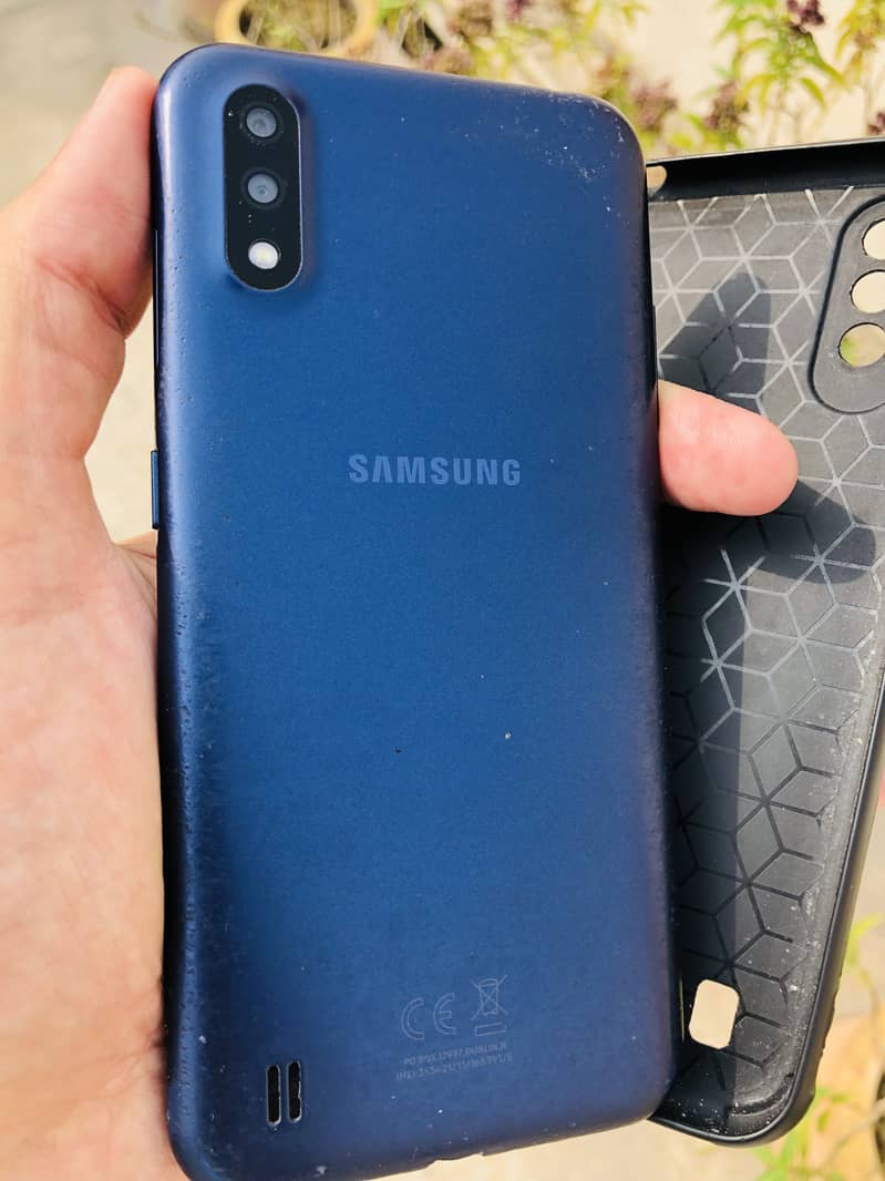 Samsung Mobile A01 2