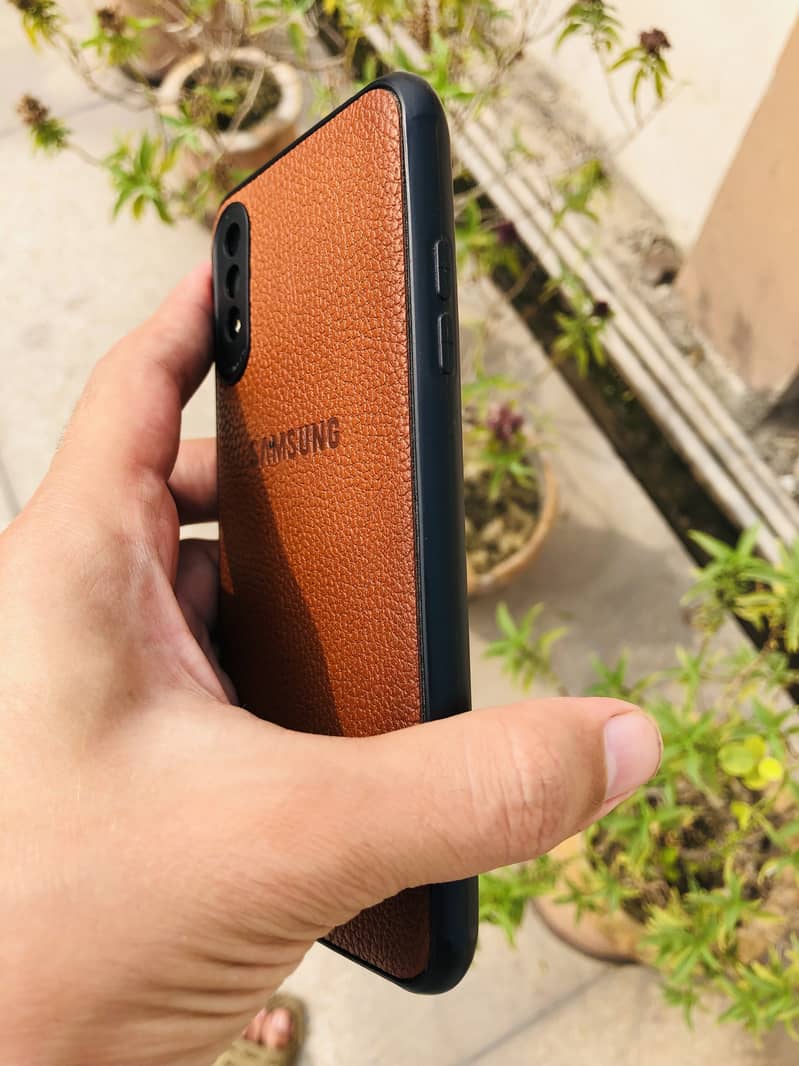 Samsung Mobile A01 3