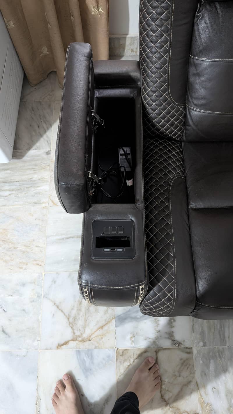 Recliner 2
