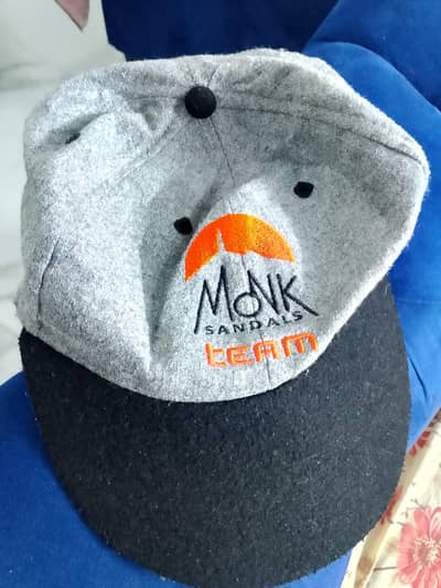 New fashion cap available for sale