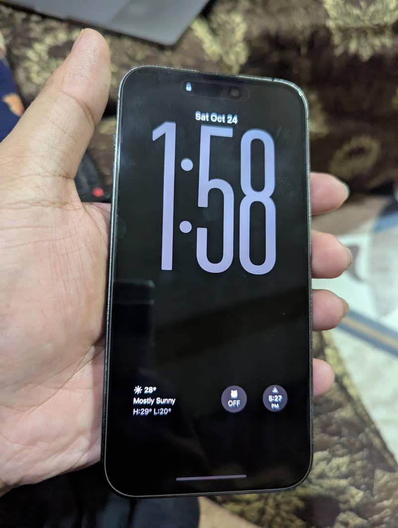 Apple iPhone 14 Pro Max 1