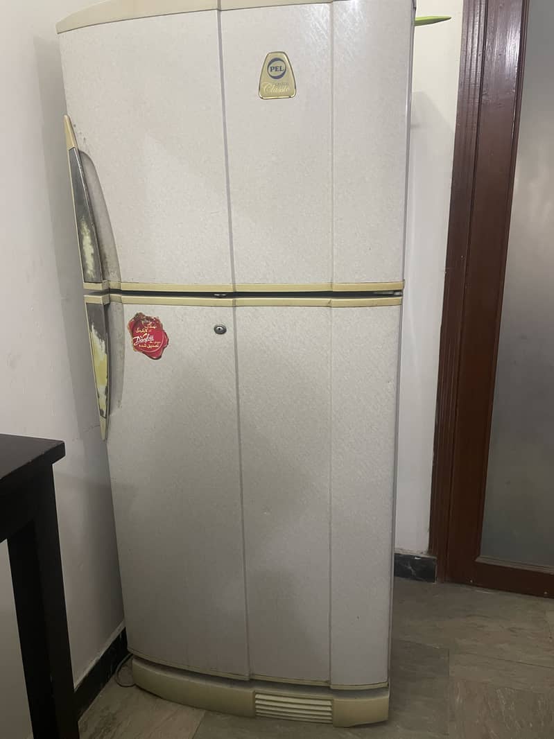 PEL Refrigerator Medium size 1