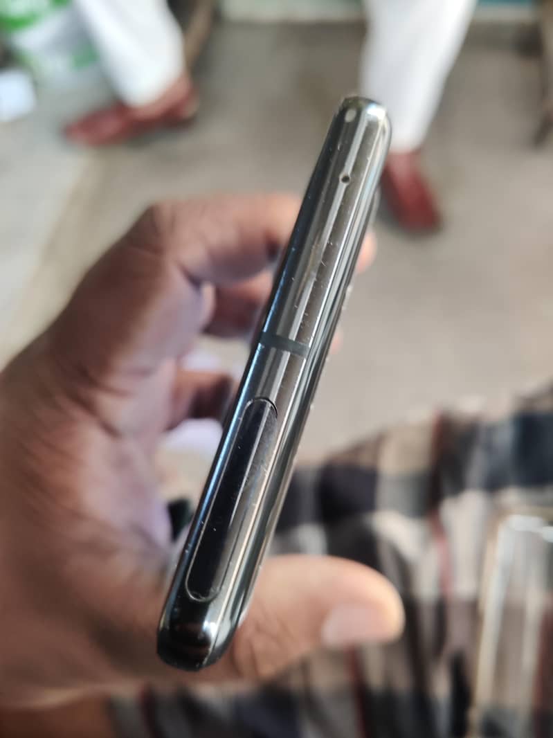 Google Pixel 7 Pro 4