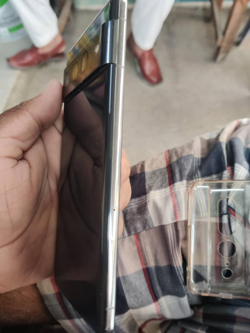 Google Pixel 7 Pro 6