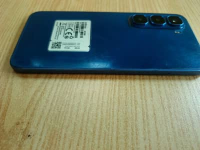 infinix hot 60 I . 6+6/128.