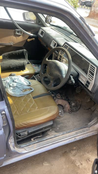 Nissan Sunny 1988