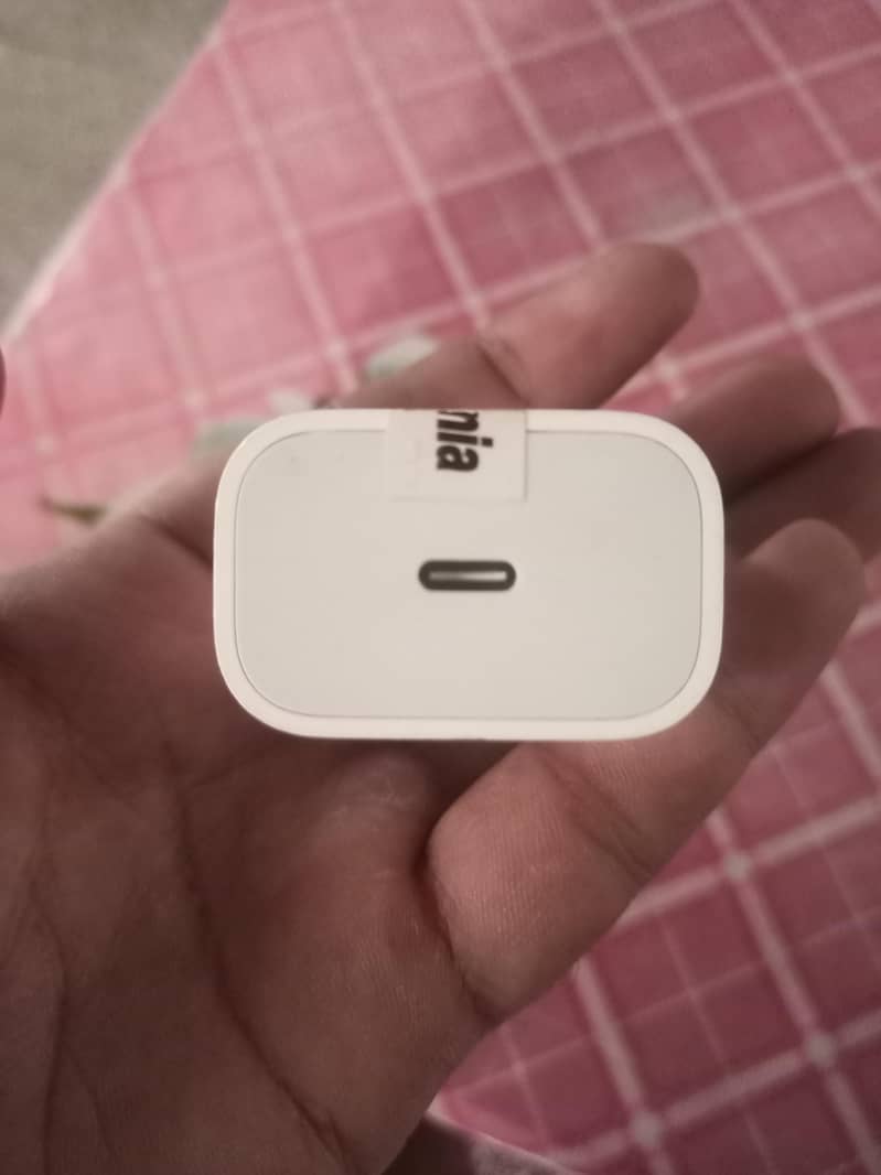 Apple iPhone charging adapter 1
