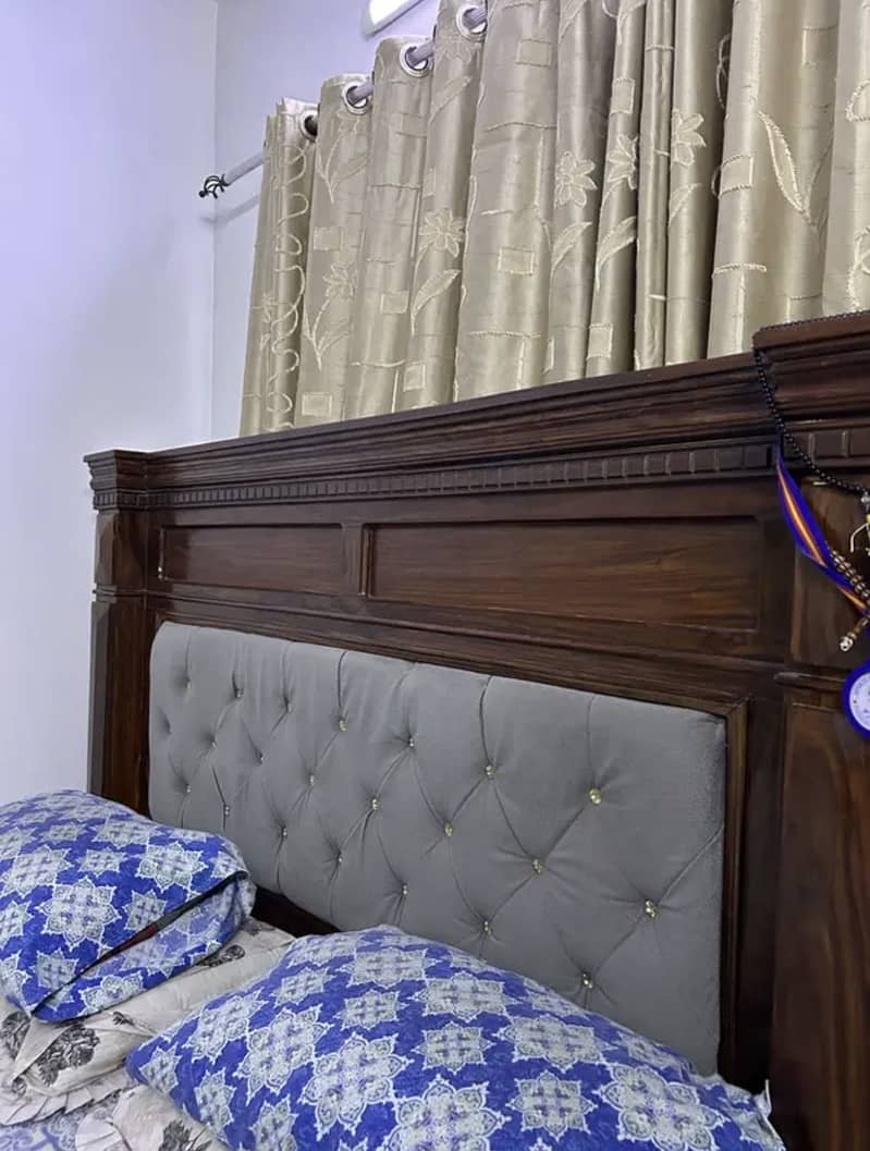 Solid Wooden King Size Bed Set with Dressing Table & Side Tables 0