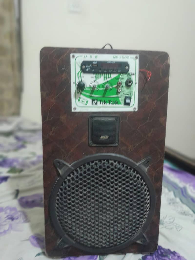 Bluetooth Speaker 0