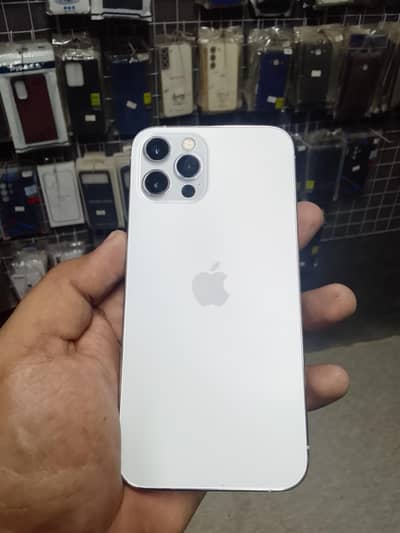 Apple iPhone 12 Pro