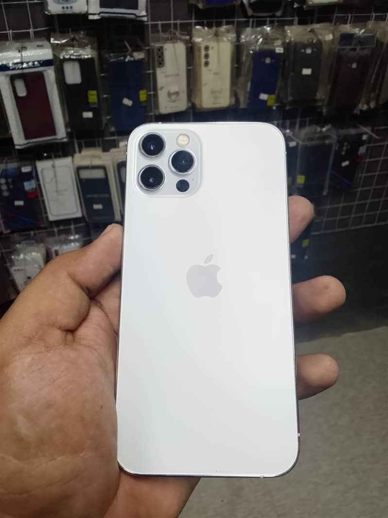 Apple iPhone 12 Pro 0