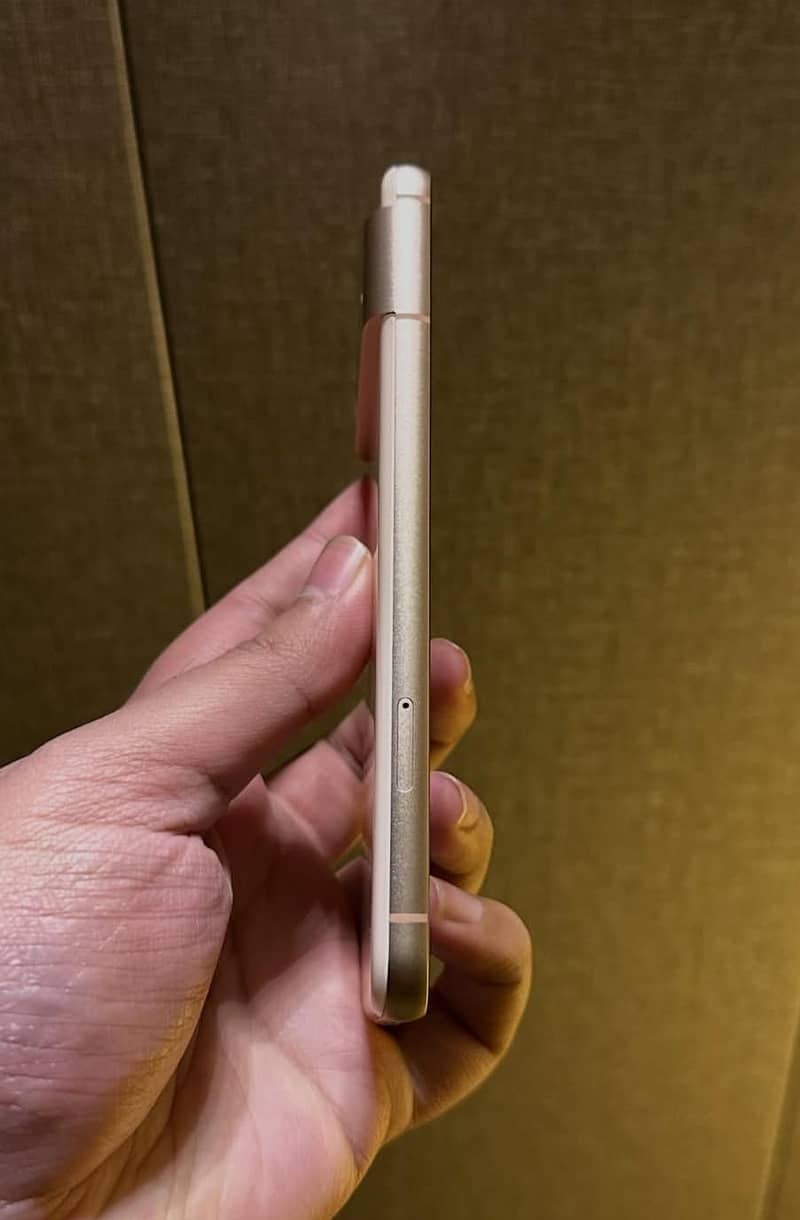 Google Pixel 8 2