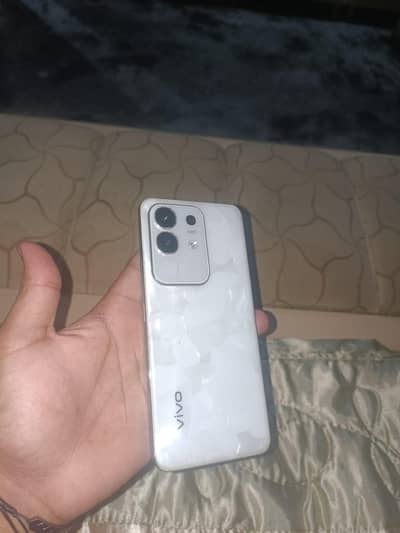 Vivo Y29 8/128 with original box and charger
