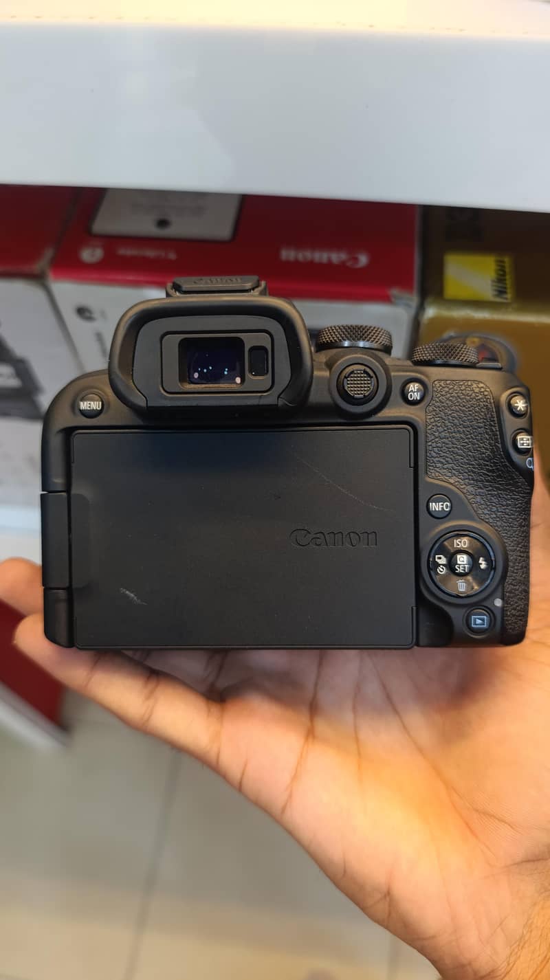 Canon EOS R10 1