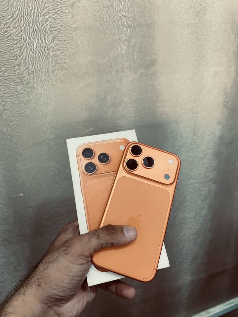 Apple iPhone 17 Pro 0
