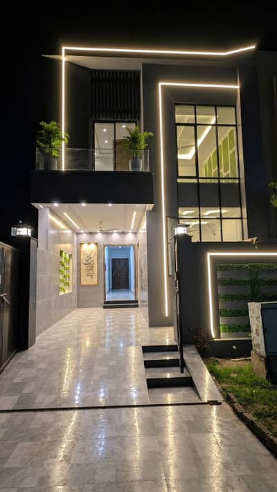 6.25 Marla House For Sale In Paragon City