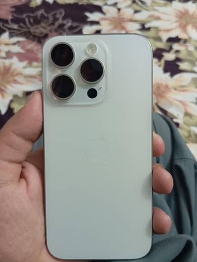 Apple iPhone 15 Pro